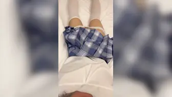 湖州高颜值美女酒店流出，黑蕾丝眼罩含到根部后被按头倒插深操